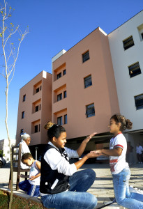 Moradores-da-Vila-Ana-participam-da-escolha-dos-apartamentos